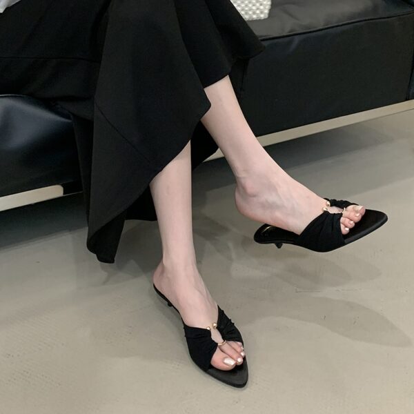 French Vintage Fashion Metal Buckle Pointed-Toe Short Heeled Sandals