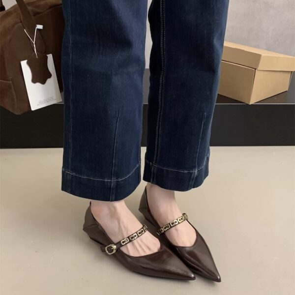Multi-color Metal Chain-Detail Pointed-Toe Flats Retro Low-Cut Low-Heel Commuter Shoes for Women