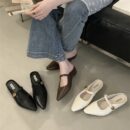 Retro Metal Buckle Pointed-Toe Mary Jane Mules Strappy Flat-Soled Closed-Toe Sandals