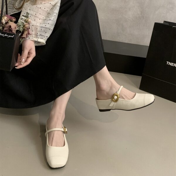 Retro Square-Toe Mary Jane Mules Metal Buckle Low-Heel Covered-Toe Sandals