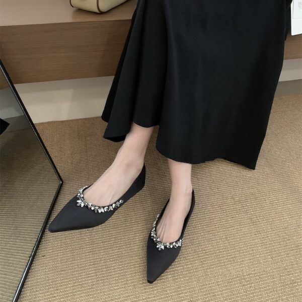 Fashion Rhinestone-Embellished Pointed-Toe Flats Elegant Satin Pumps