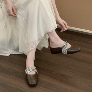Retro-Print Buckle-Strap Square-Toe Mary Jane Mules Flat-Soled Closed-Toe Sandals