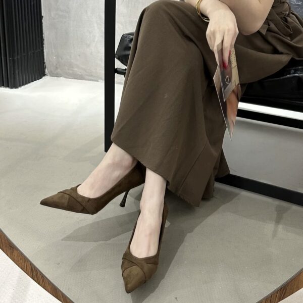 Elegant Velvet Cross-Strap Pointed-Toe High Heels Slim-Heel Commuter Stilettos