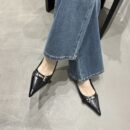 Multi-color metal buckle pointed-toe low-heel shoes Retro commuter slip-on flats