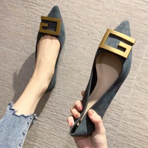 Metal Geometric Buckle Pointed-Toe Flats Retro Commuter Pumps
