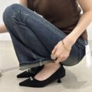Fashion Metal Buckle Pointed-Toe Shoes Retro Slim-Heel Mid-Heel Commuter Shoes