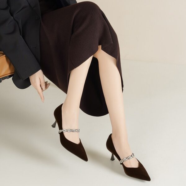 Seductive stilettos with pointed toes