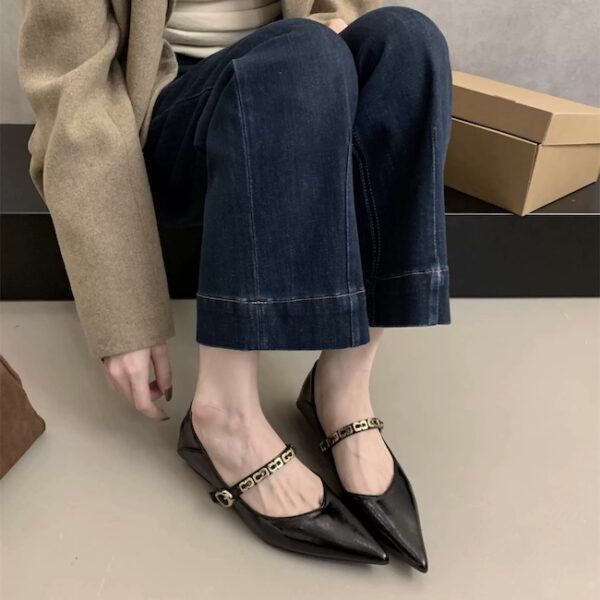 Multi-color Metal Chain-Detail Pointed-Toe Flats Retro Low-Cut Low-Heel Commuter Shoes for Women