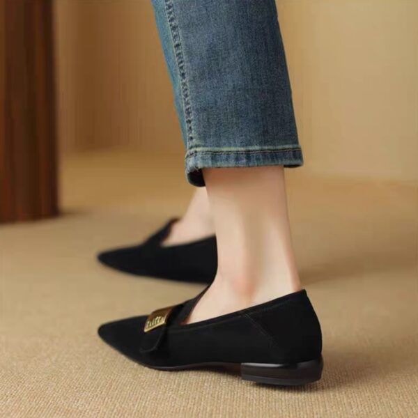 Flat Loafers Pointed Toe Style Retro metal accents add a touch of sophistication