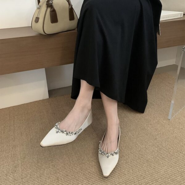 Fashion Rhinestone-Embellished Pointed-Toe Flats Elegant Satin Pumps