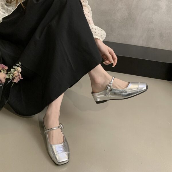 Retro Square-Toe Mary Jane Mules Metal Buckle Low-Heel Covered-Toe Sandals