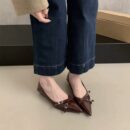 Multi-Color Metal Buckle Pointed-Toe Flats Retro Low-Heel Everyday Commuter Shoes for Women